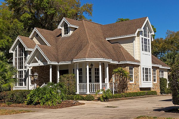 How do you choose the right roofing materials for your home?